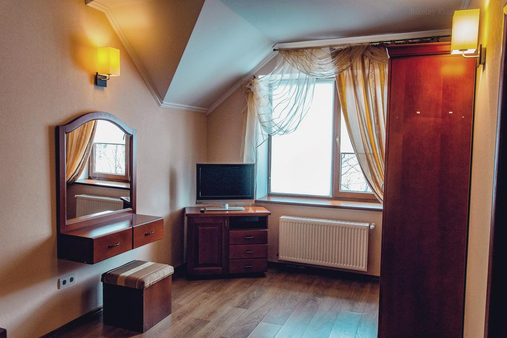 Veles Hotel Fontanka Esterno foto